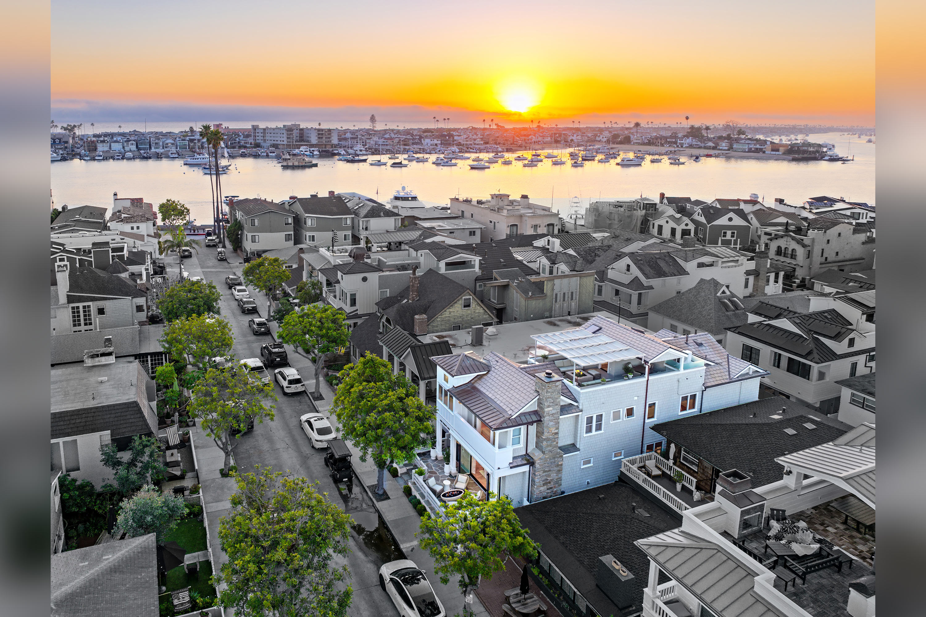121 Garnet Balboa Island home - photo 2
