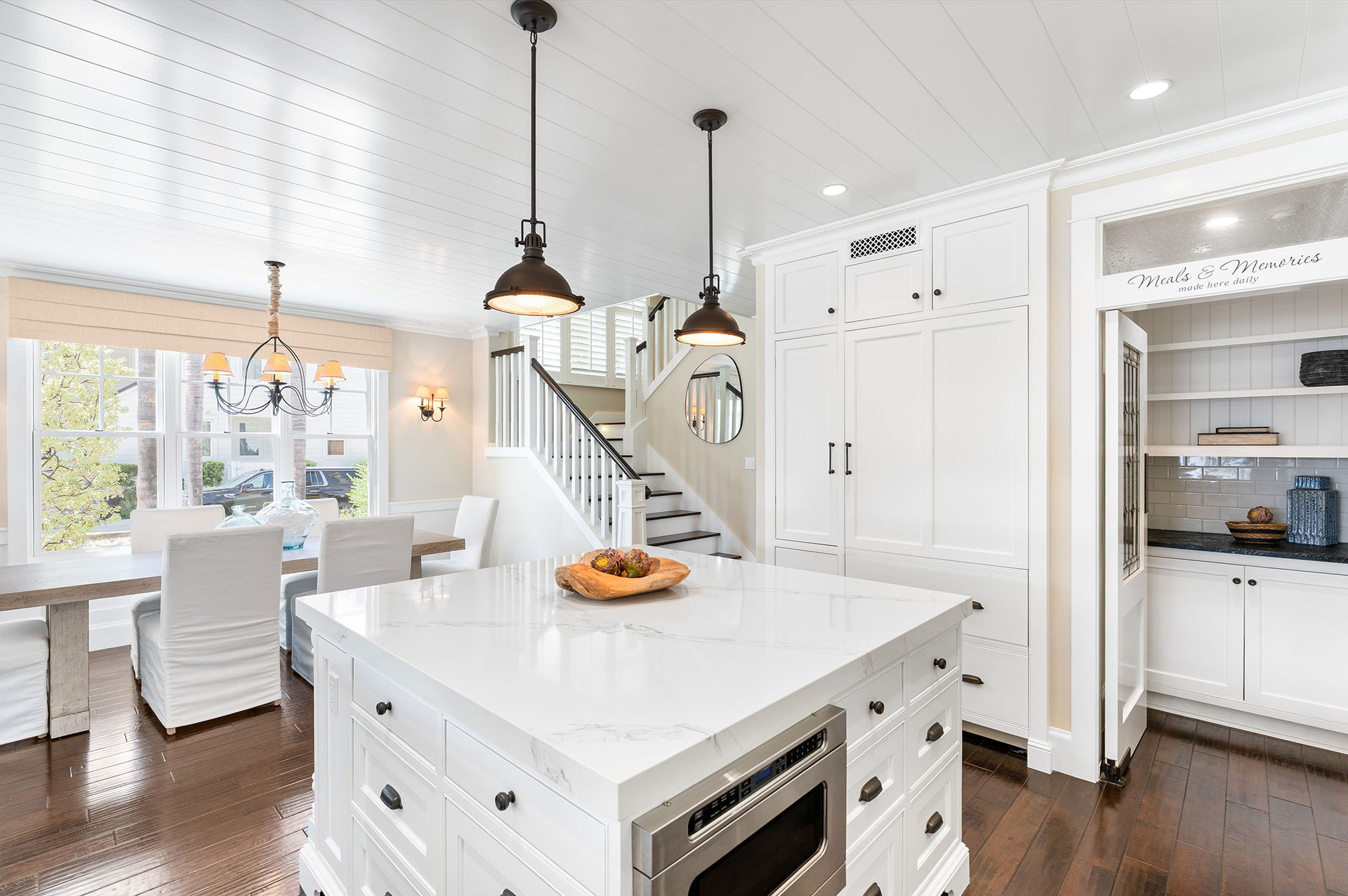 201 Emerald Balboa Island home - photo 13