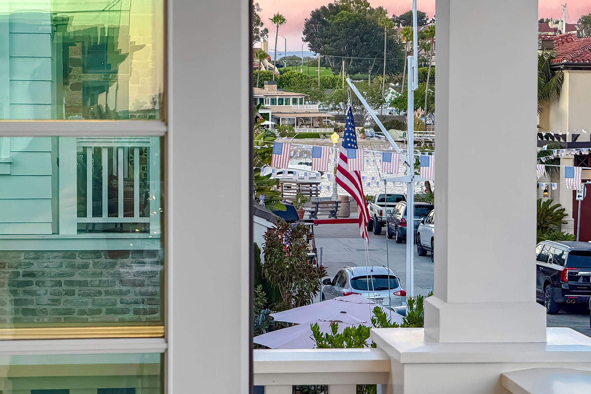 201 Emerald Balboa Island home - photo 24