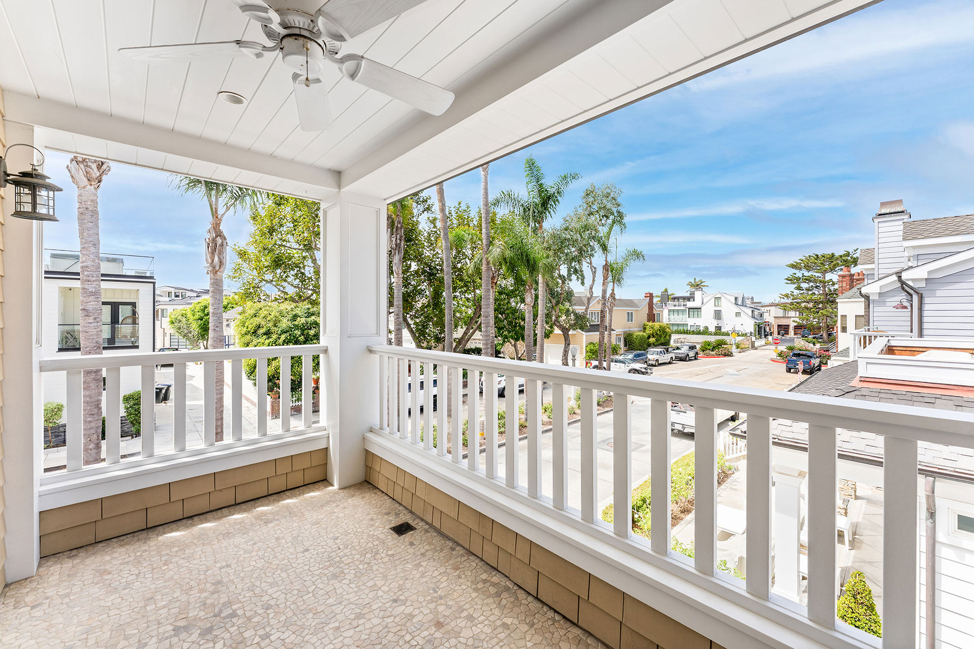 201 Emerald Balboa Island home - photo 32