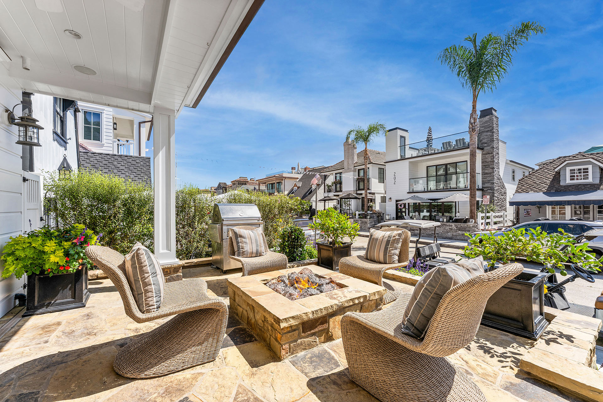 201 Emerald Balboa Island home - photo 6