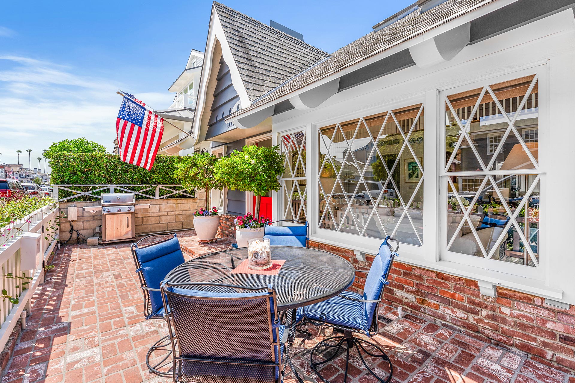 311 Amethyst Balboa Island home - photo 3