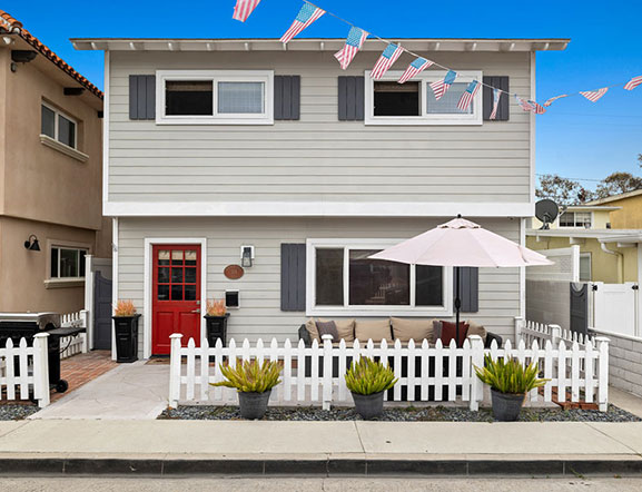 Balboa Island home sold by Ryan Gunderson