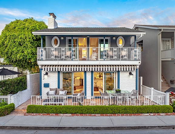 Balboa Island home for sale by Ryan Gunderson