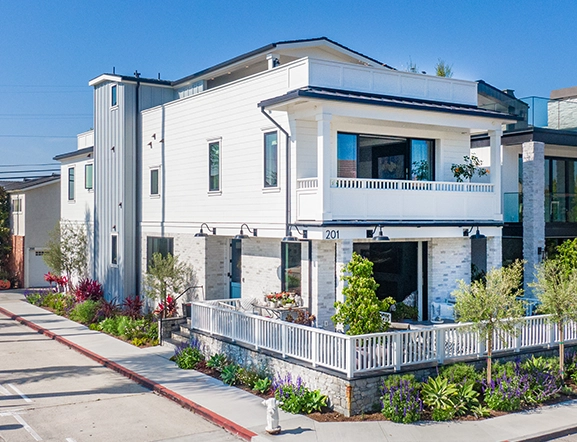 Balboa Island home sold by Ryan Gunderson